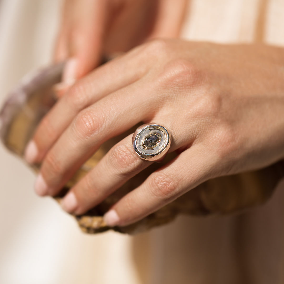 diamond-signet-ring-silver-gold-ring-online-jewellery2